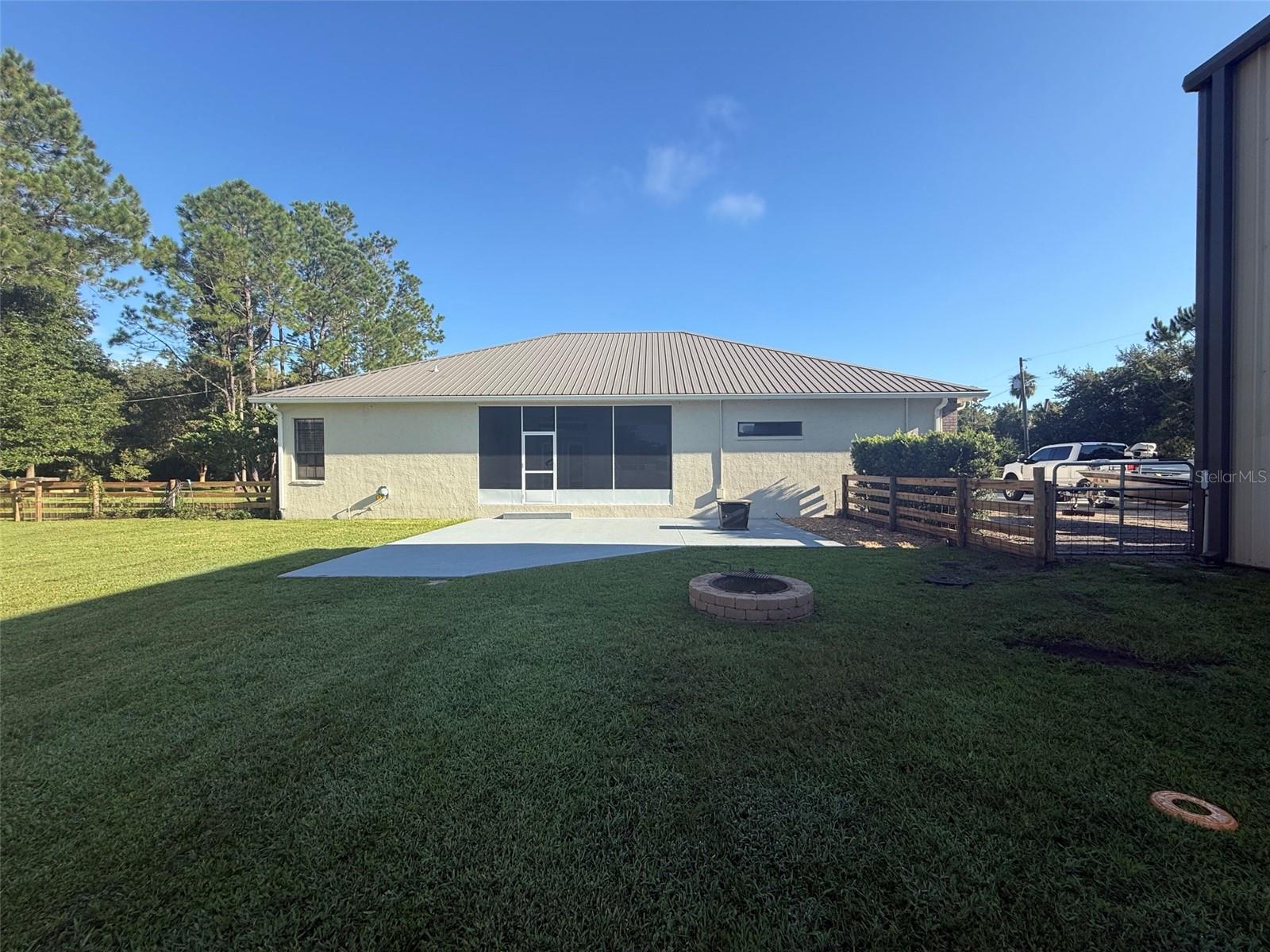 6317 Barton Rd Property Photo 4