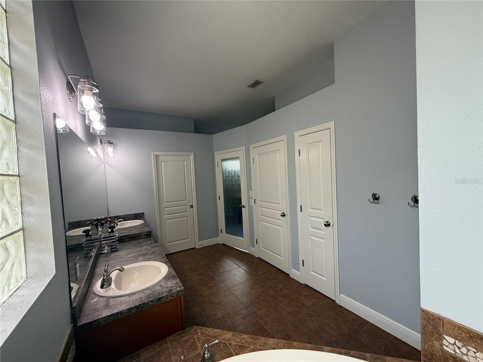 6317 Barton Rd Property Photo 15