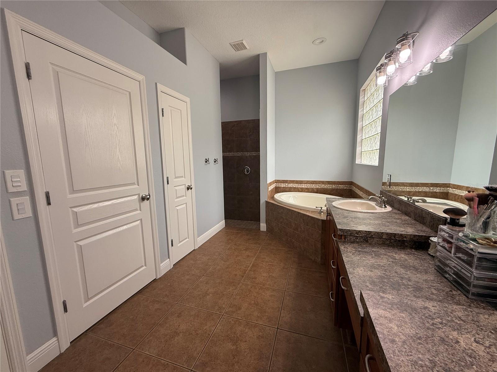 6317 Barton Rd Property Photo 17