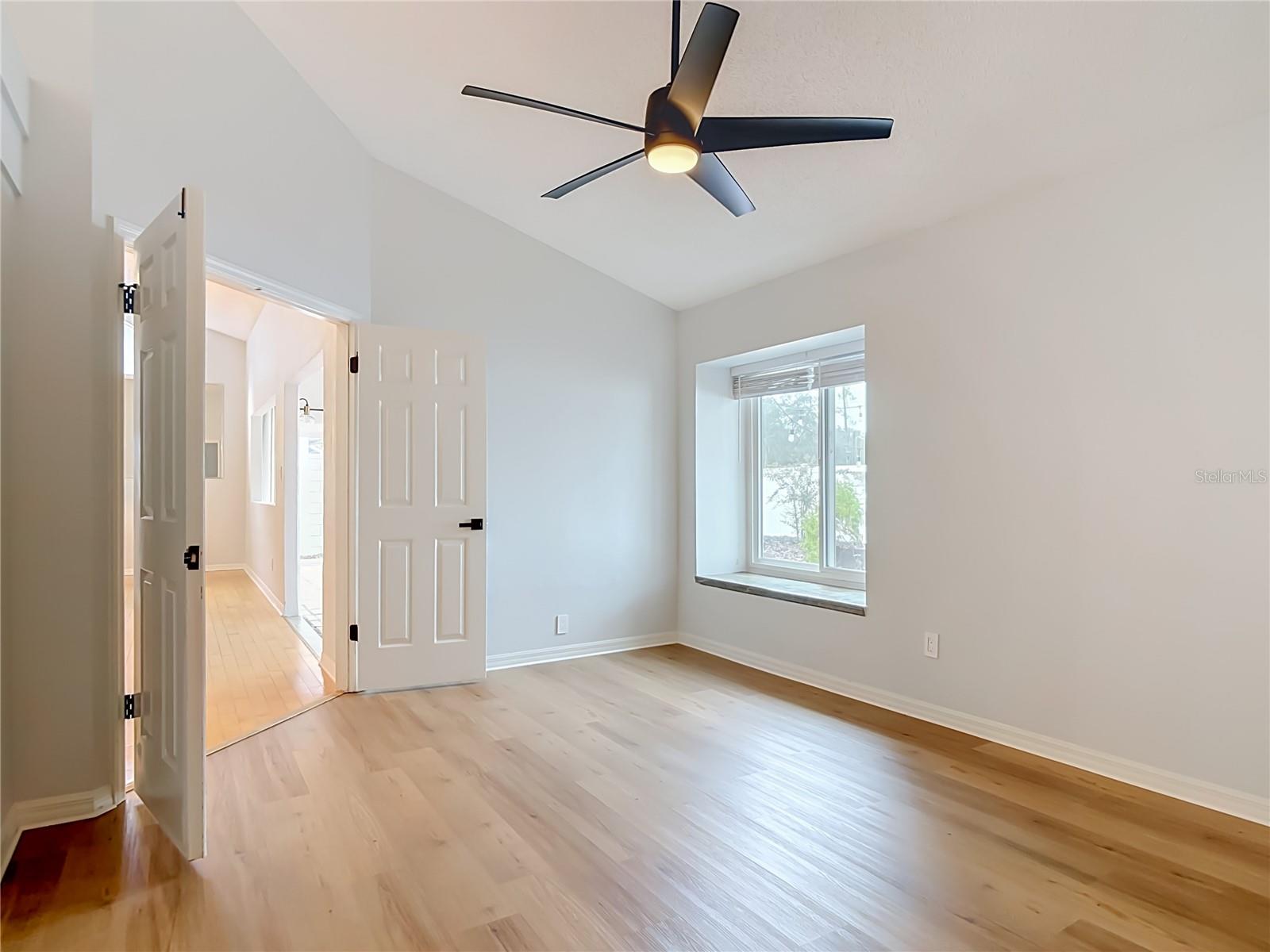 744 Barrington Cir Property Photo 29