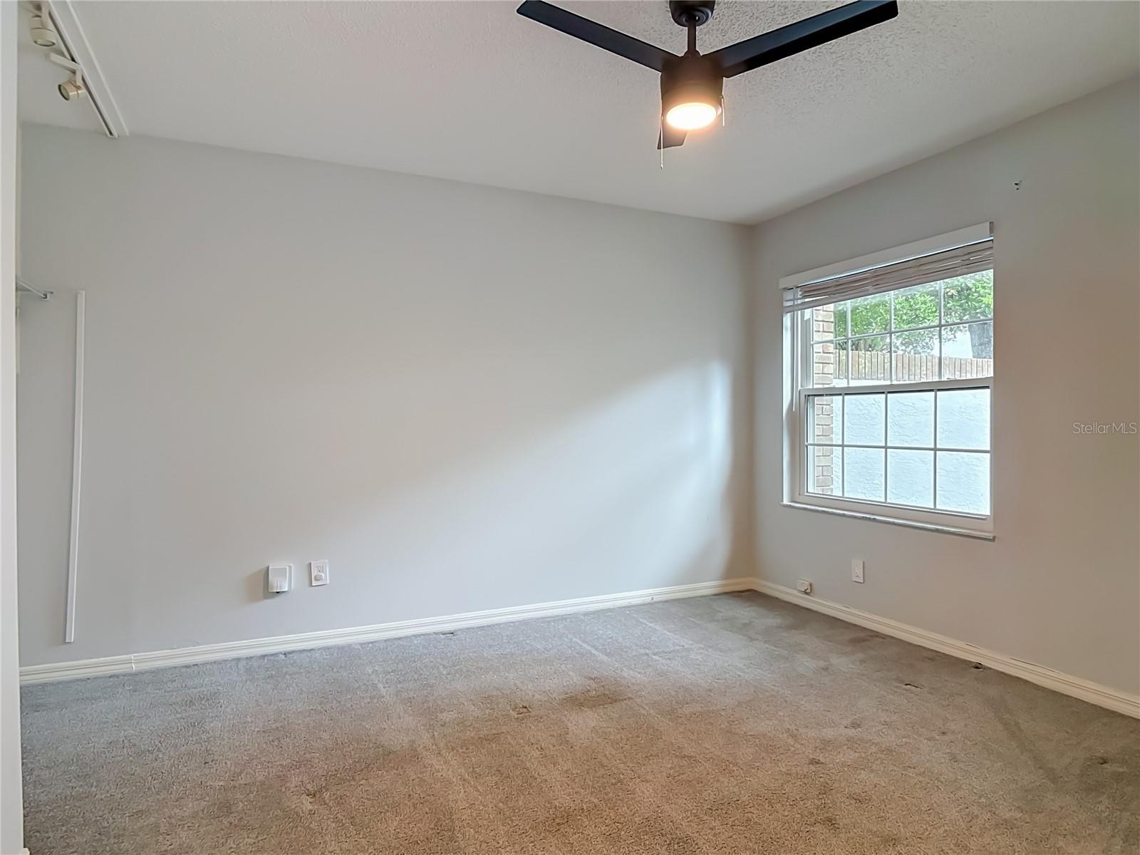 744 Barrington Cir Property Photo 43