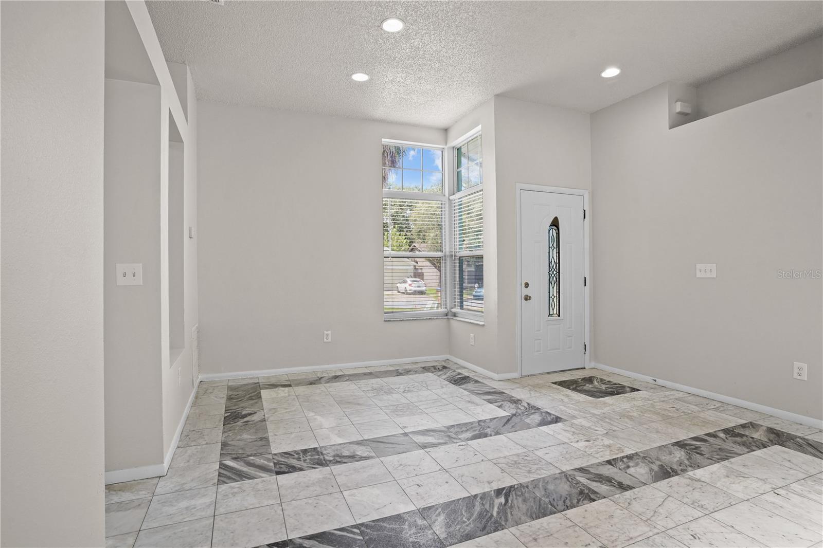 8851 Parliament Ct Property Photo 11