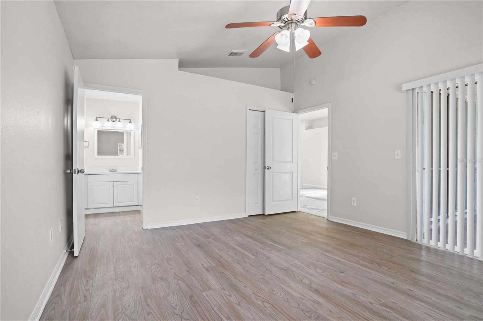 8851 Parliament Ct Property Photo 15