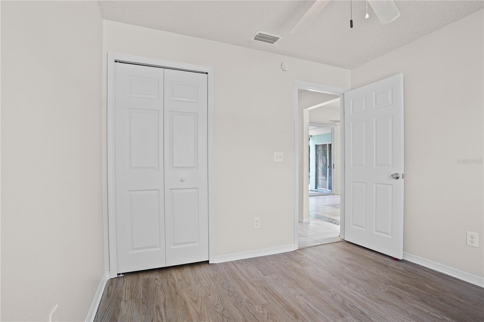 8851 Parliament Ct Property Photo 20