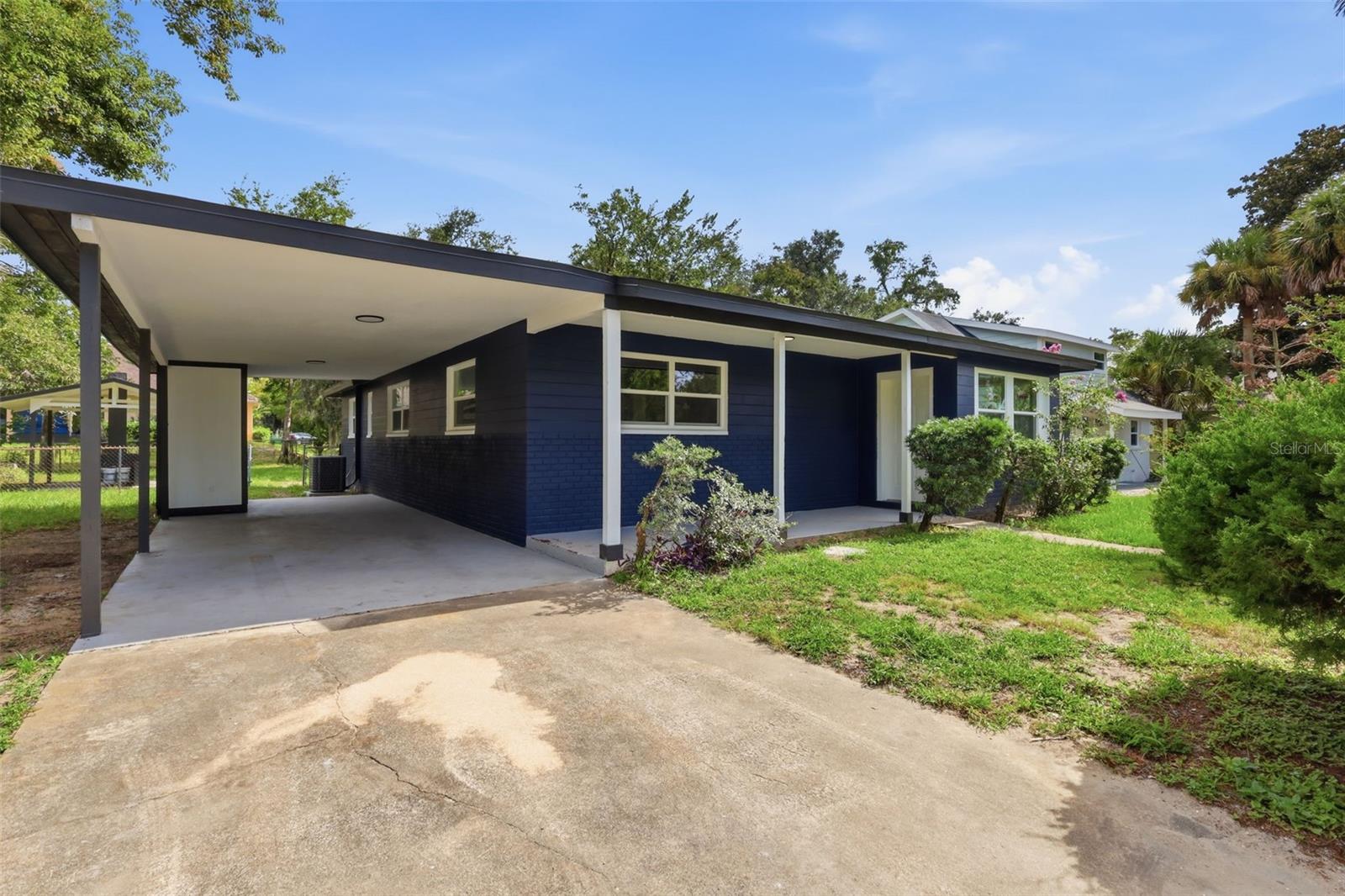 256 Laws Ln Property Photo 1