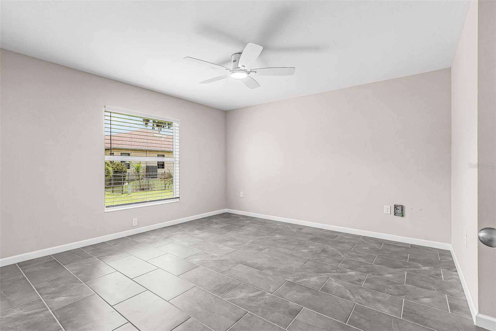 2305 Nw 34 Ave Property Photo 17