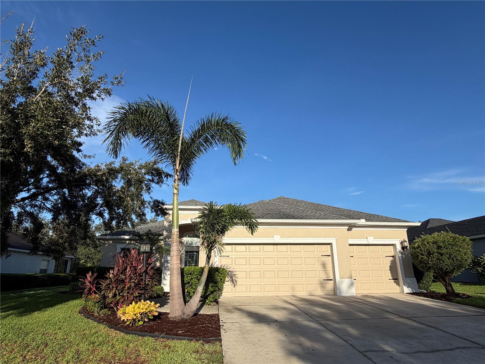 1416 Hickory View Cir Property Photo 1