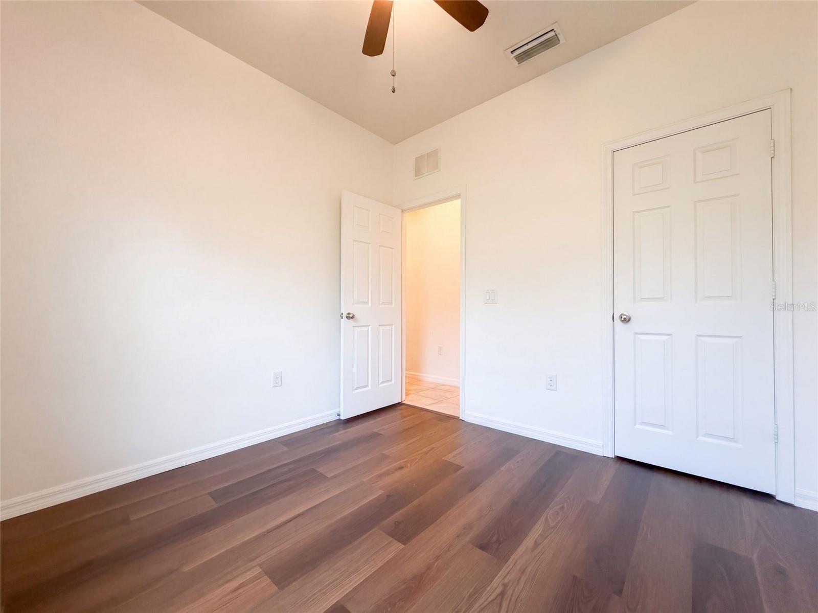 1416 Hickory View Cir Property Photo 23