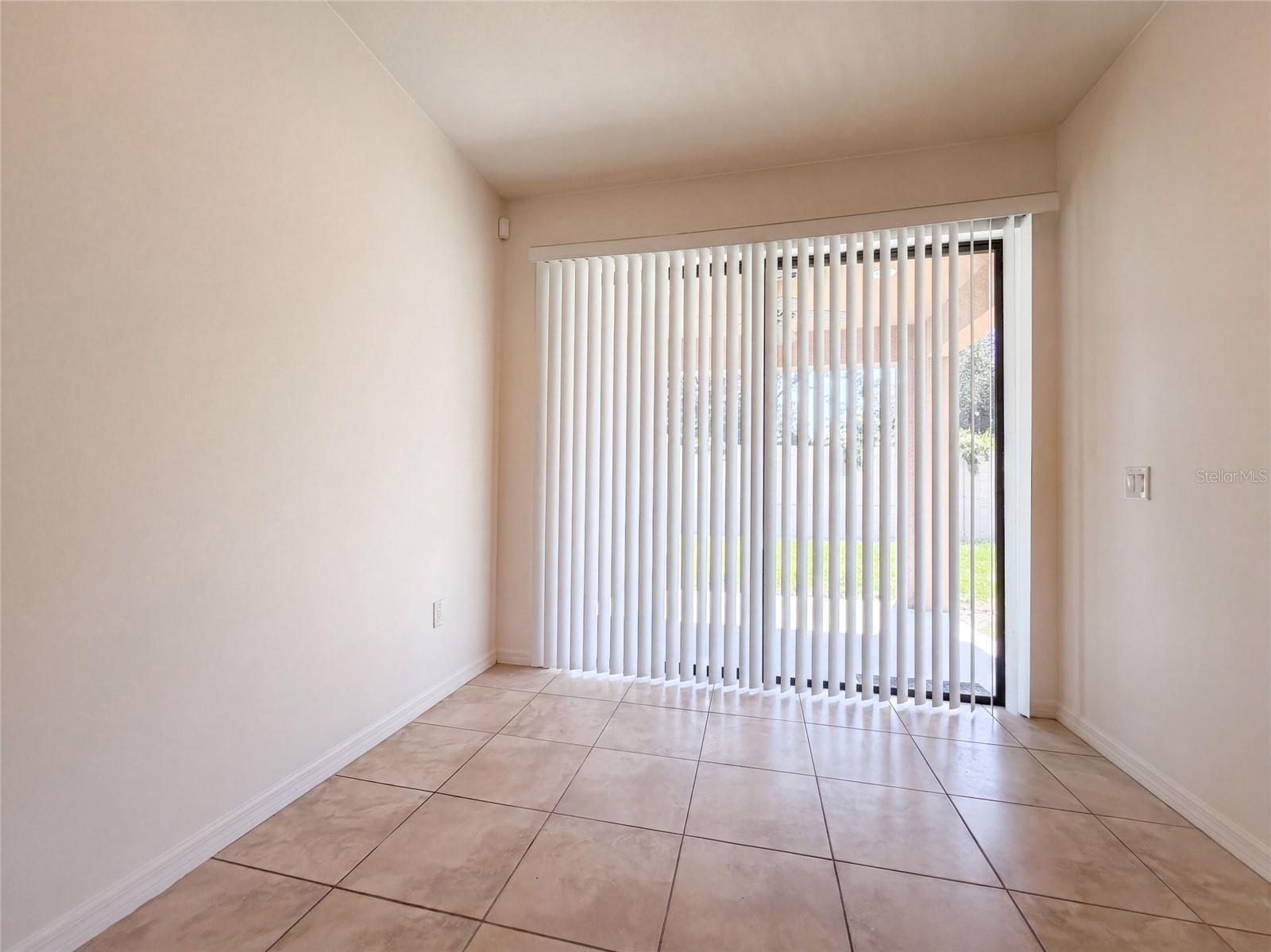 1416 Hickory View Cir Property Photo 32