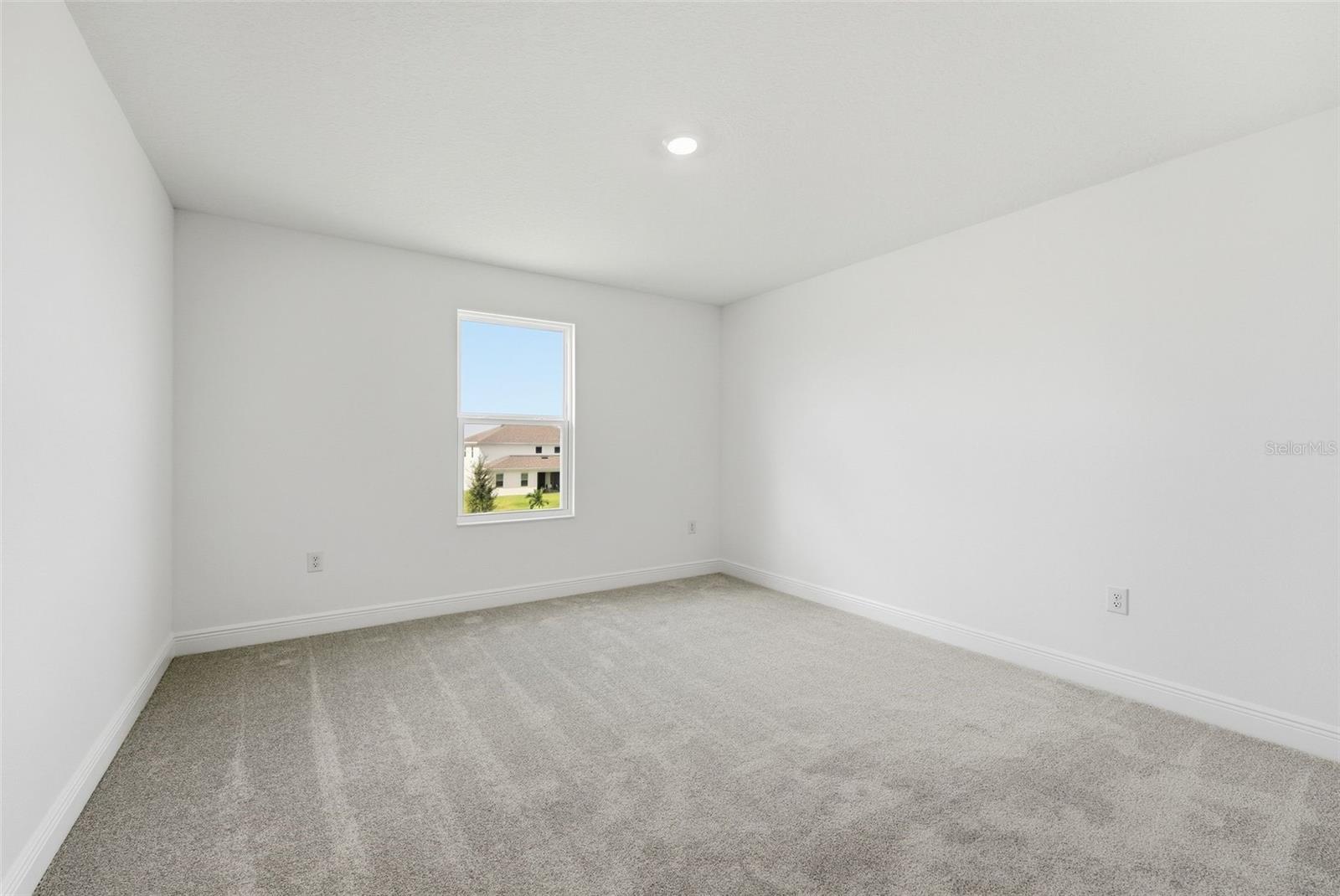 5860 Sierra Crown St Property Photo 22