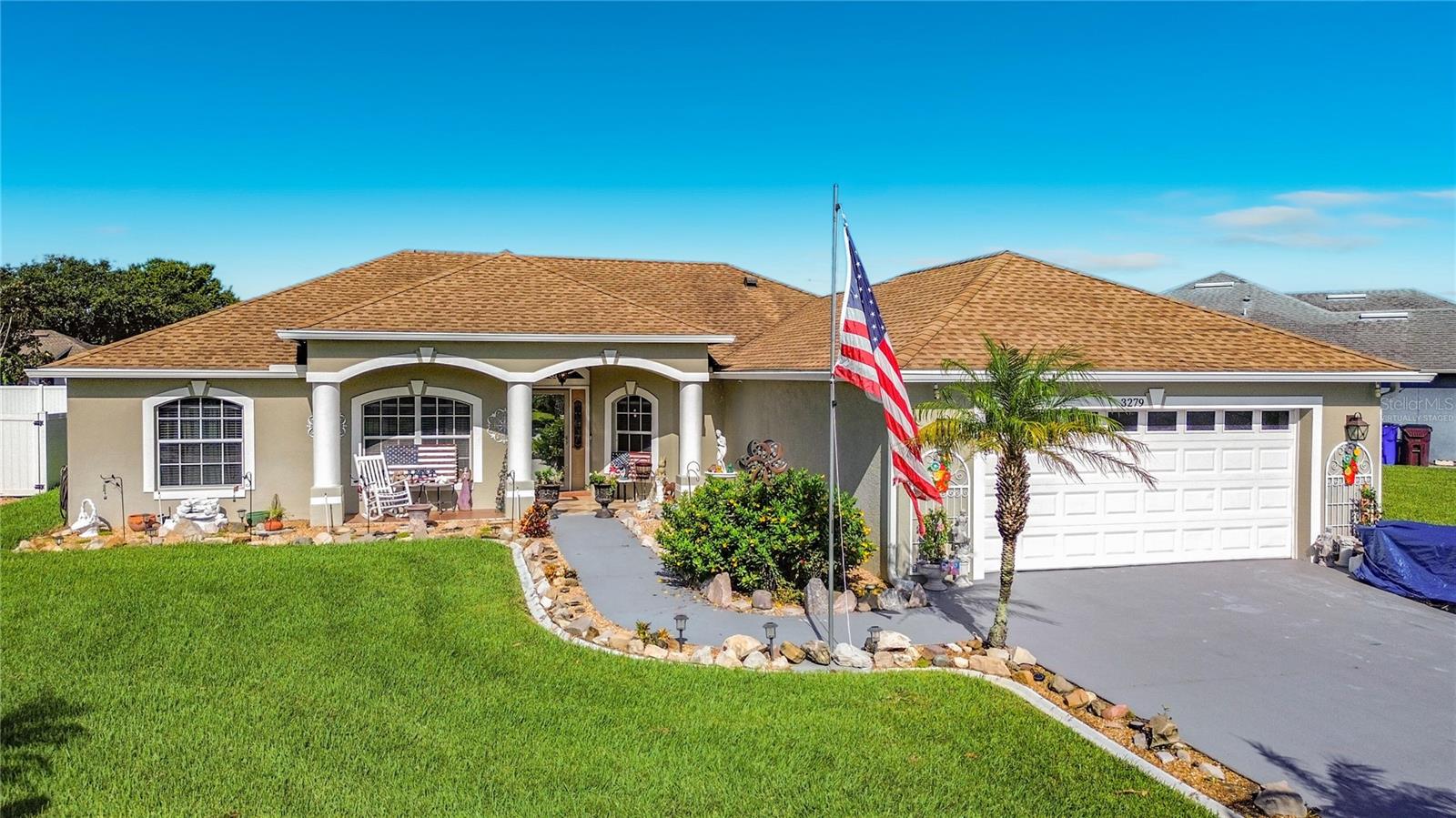 3279 COUNTRYSIDE VIEW DR Property Photo 1