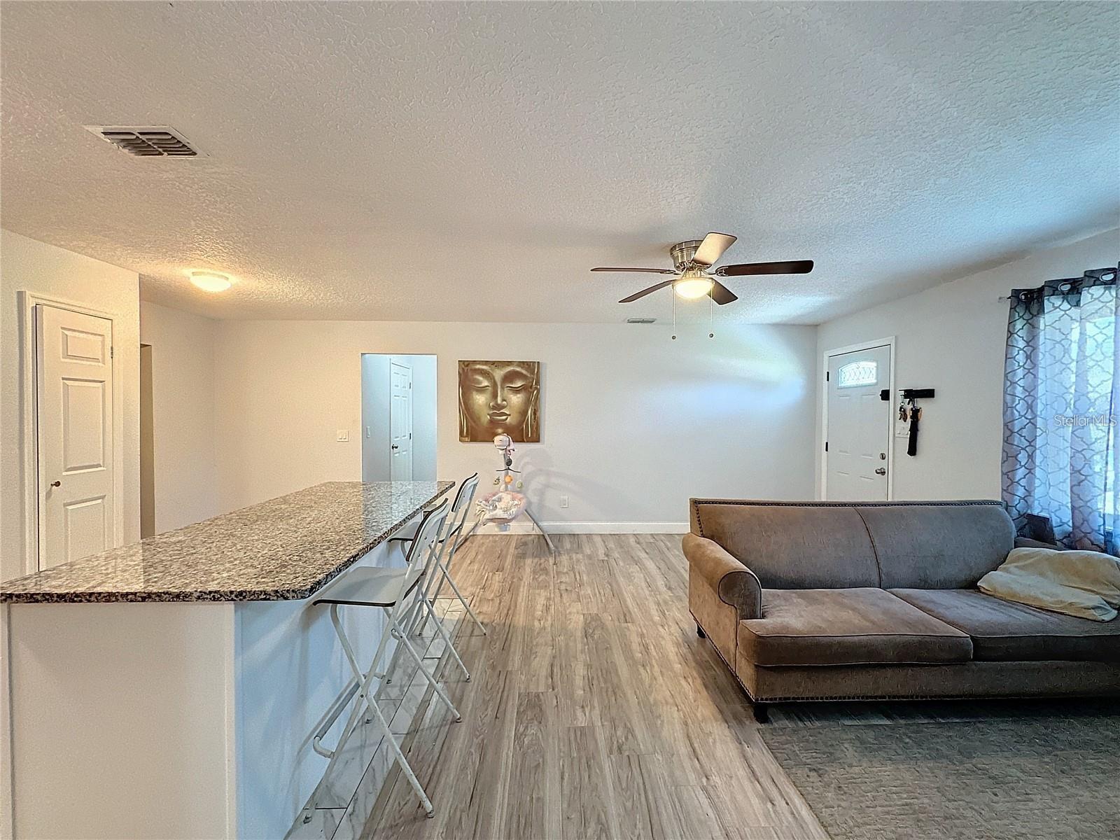 7211 Pinion Dr Property Photo 4