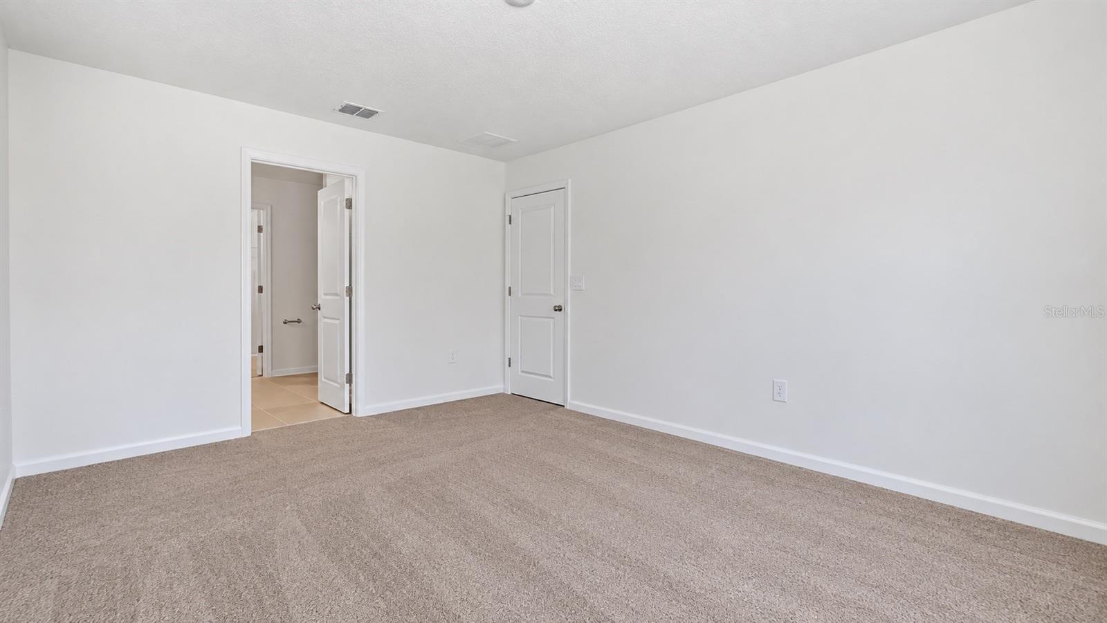 2461 Hallow Garden Rd Property Photo 24