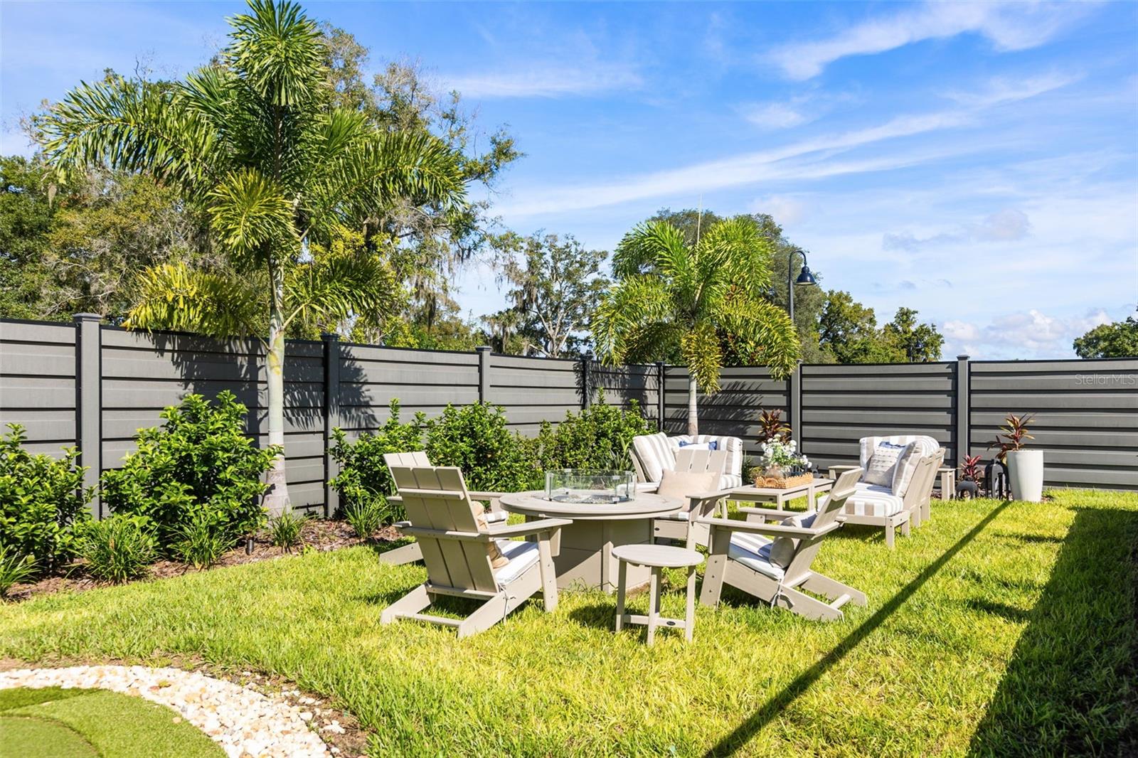 462 Emerald Grove Dr Property Photo 86