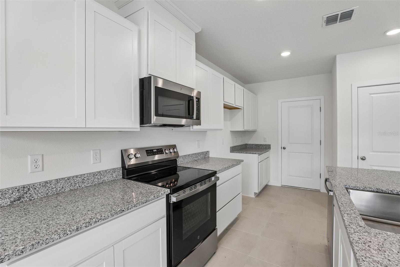 6522 Horseshoe Lane Way Property Photo 19
