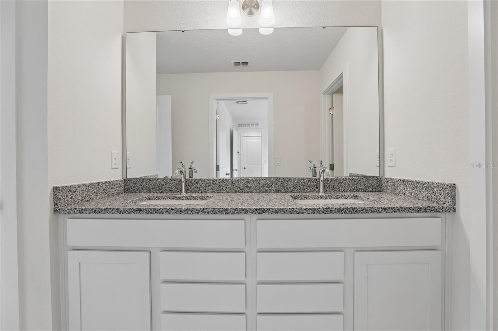 6522 Horseshoe Lane Way Property Photo 22