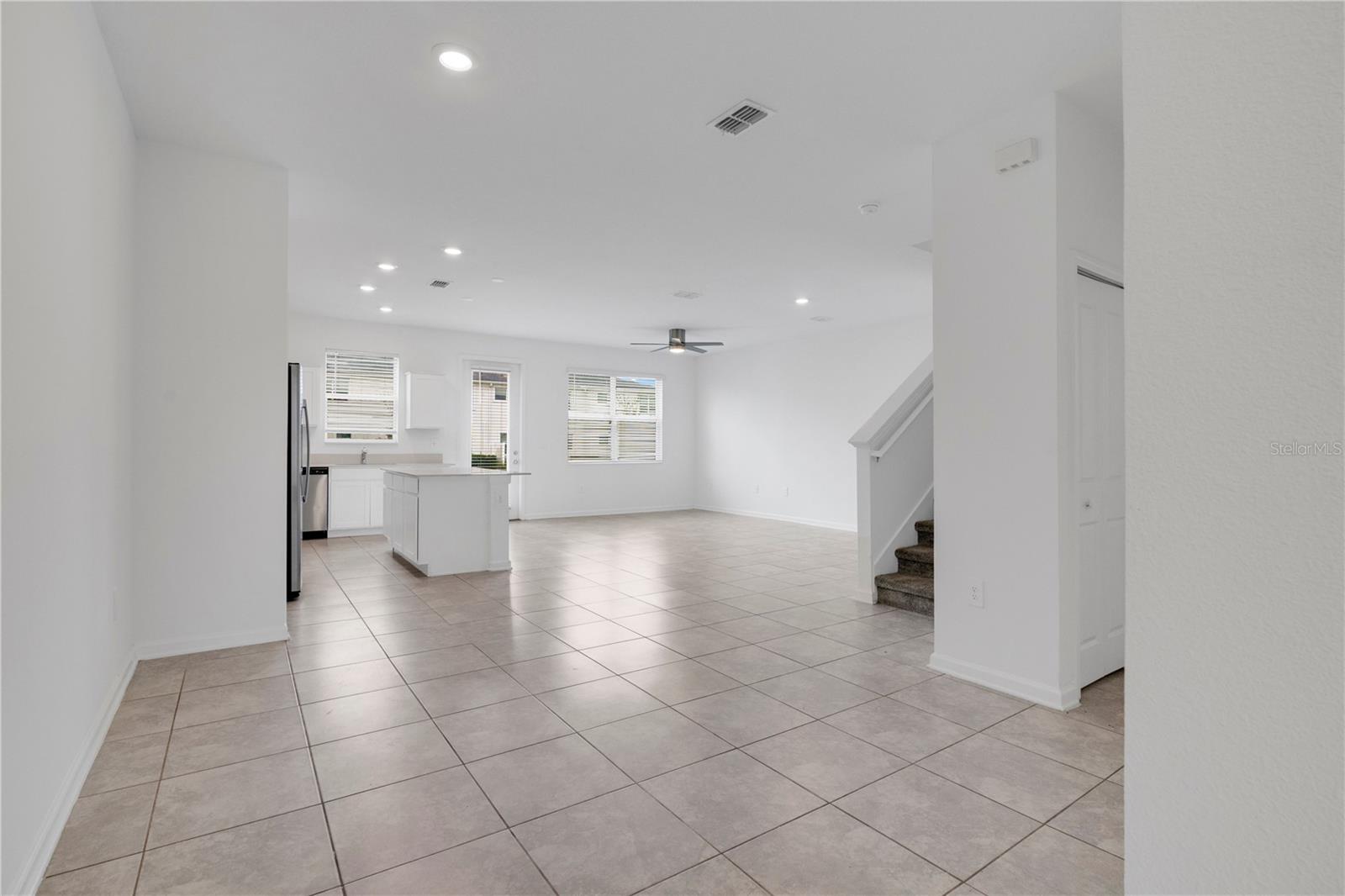 433 Bogey Dr Property Photo 3