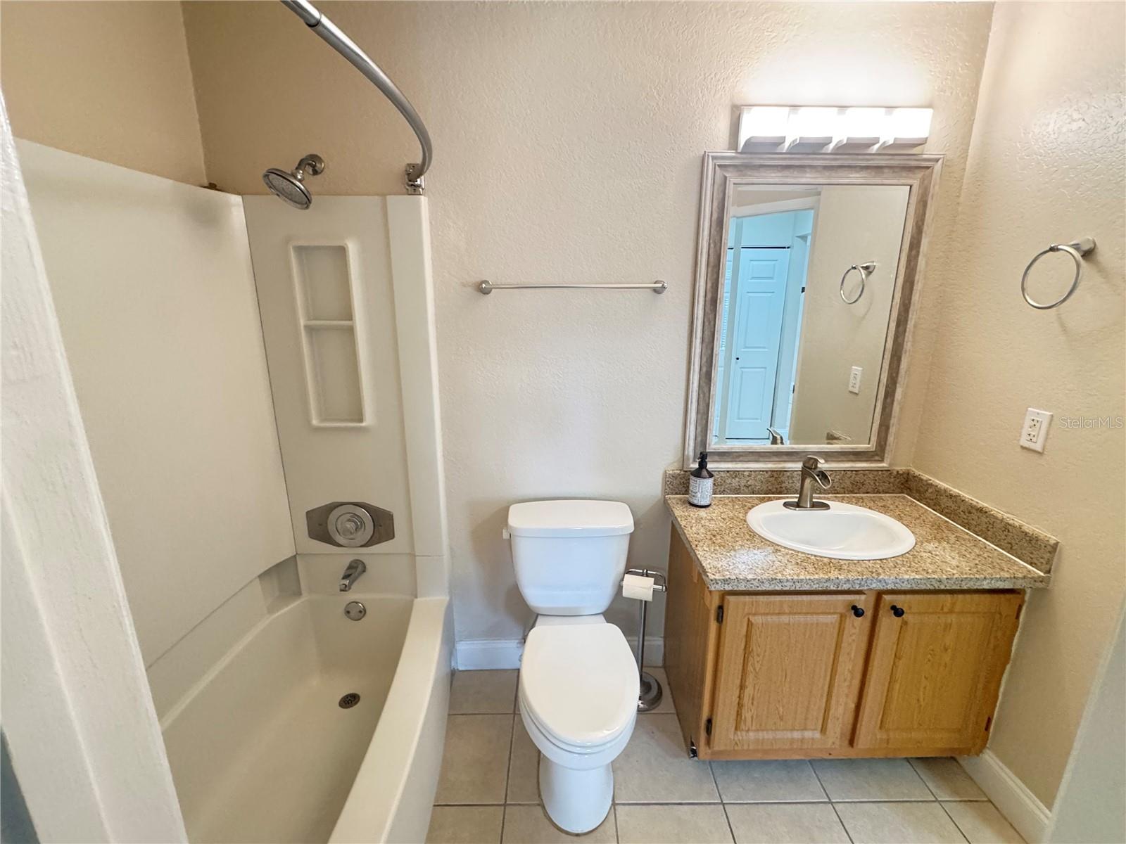 615 Dory Ln #303 Property Photo 12
