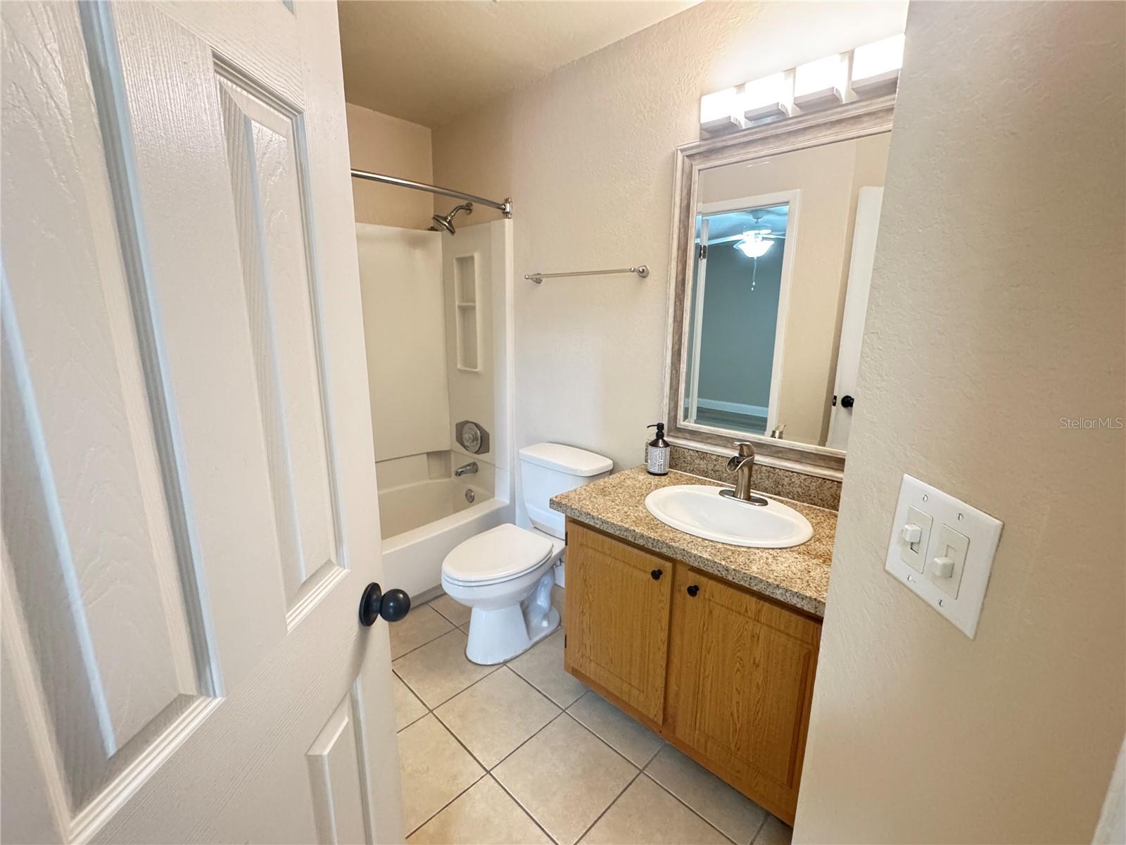 615 Dory Ln #303 Property Photo 13