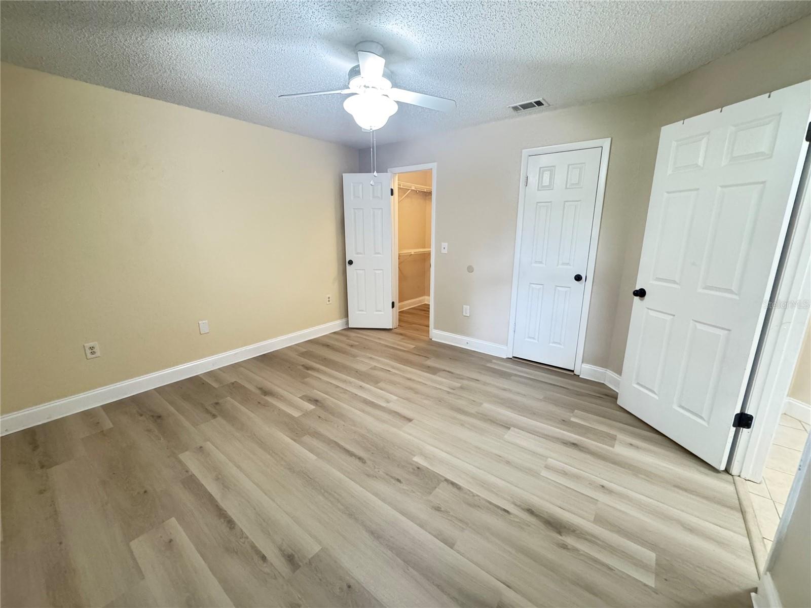 615 Dory Ln #303 Property Photo 14