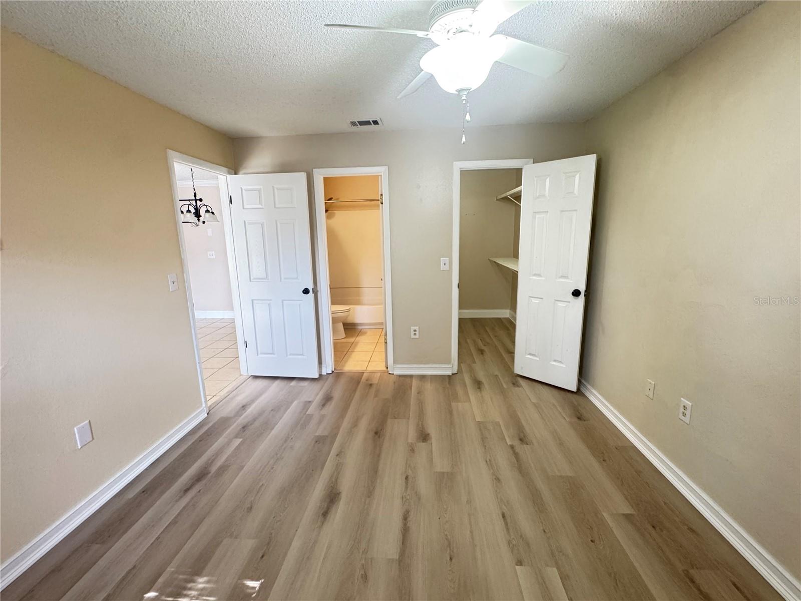 615 Dory Ln #303 Property Photo 17