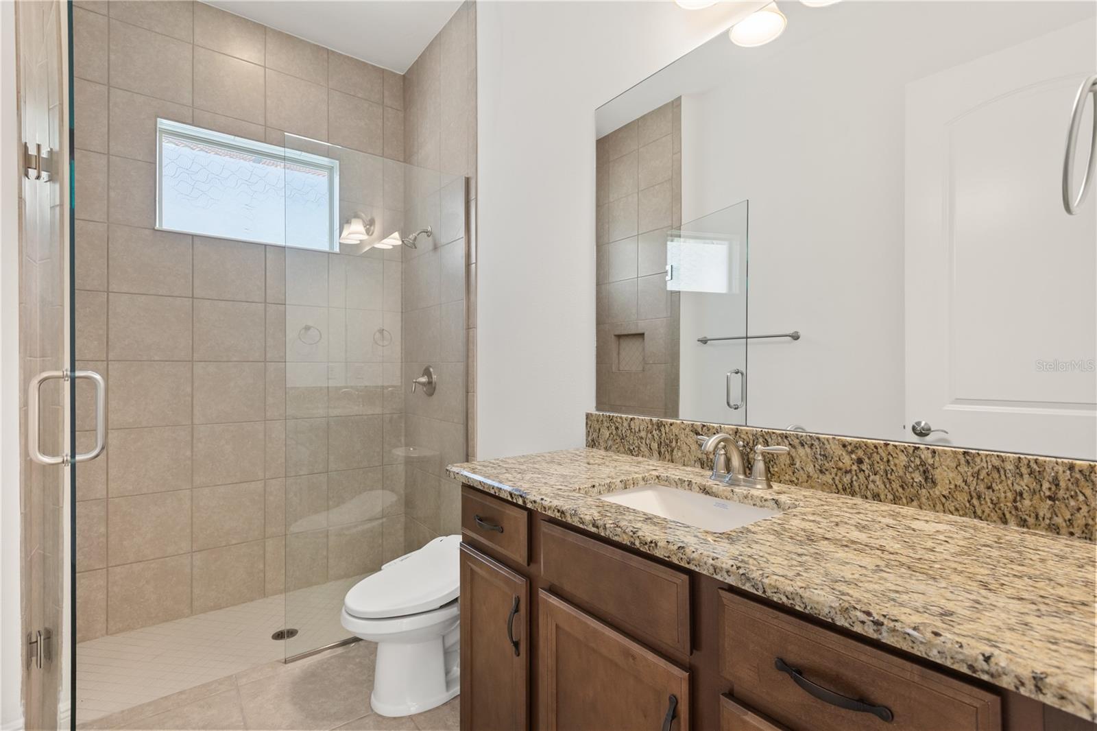 8148 Cleobury Dr Property Photo 9