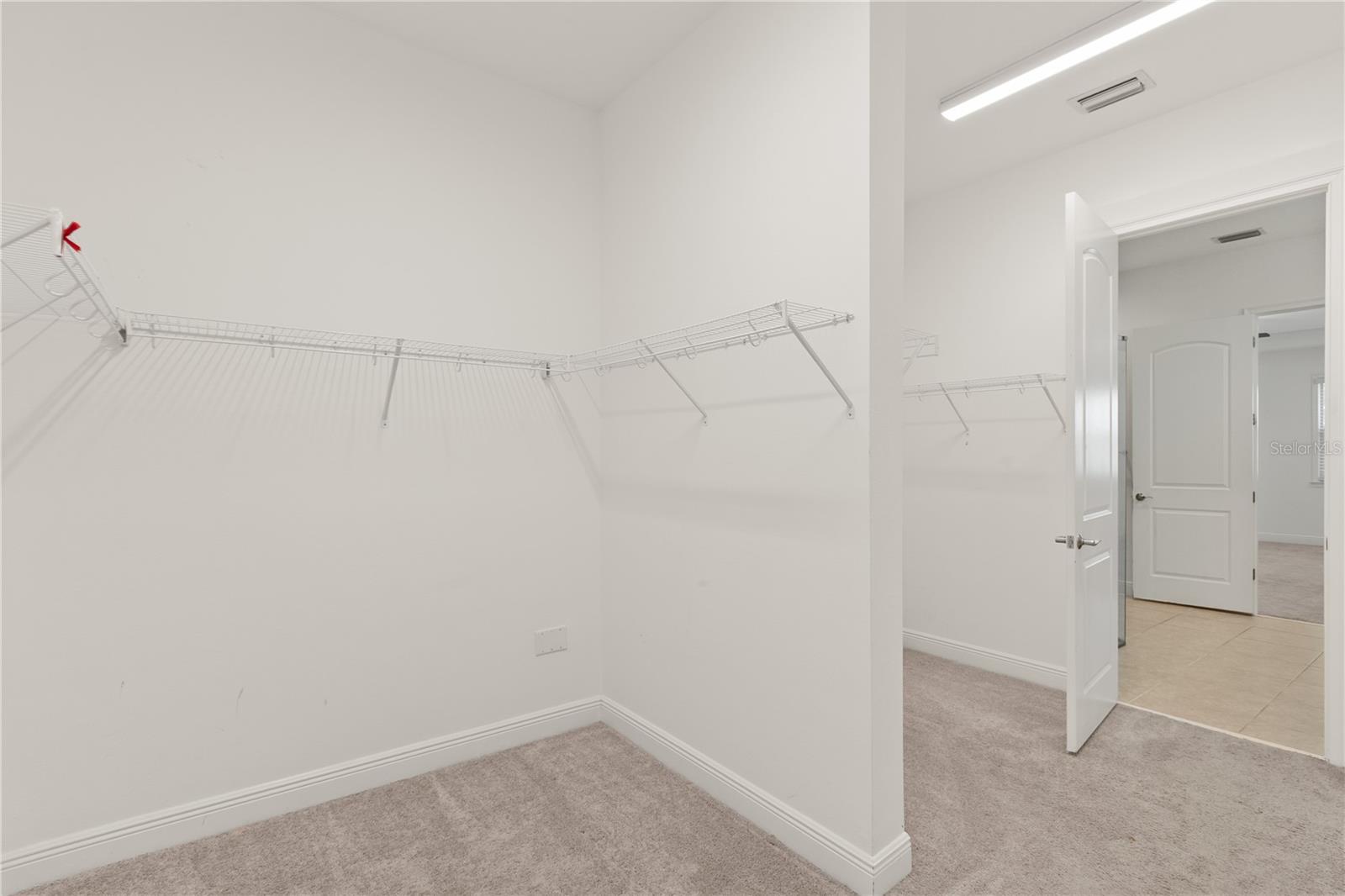 8148 Cleobury Dr Property Photo 18