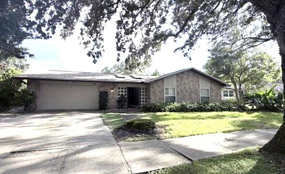 2410 Sherbrooke Rd Property Photo 1