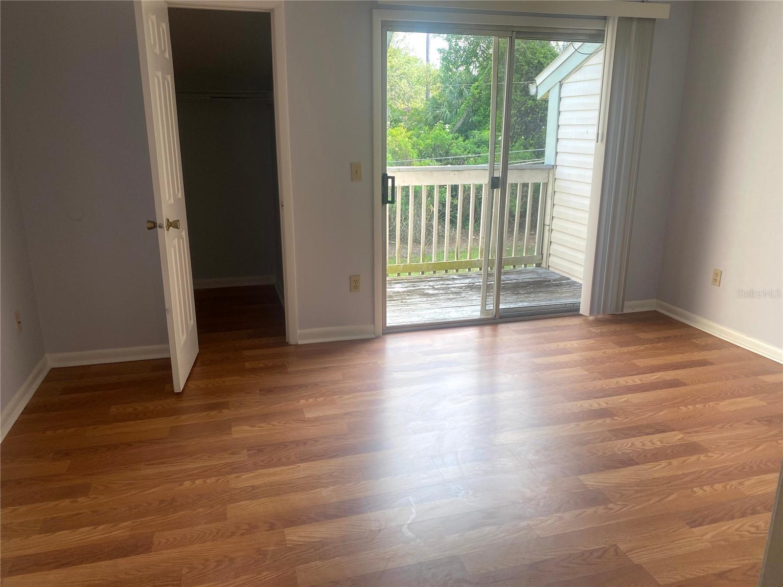12086 Mendel Dr Property Photo 8