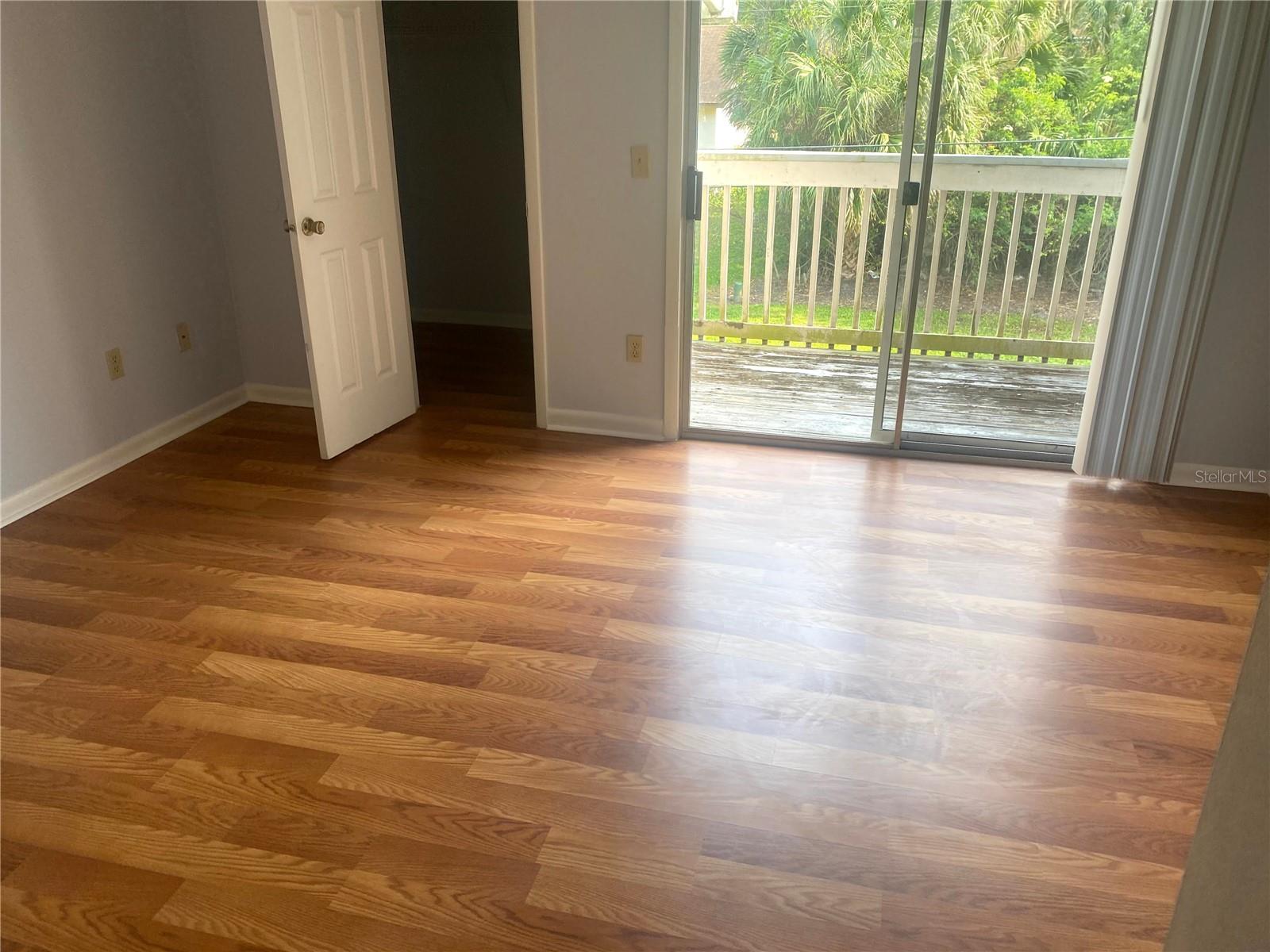 12086 Mendel Dr Property Photo 9