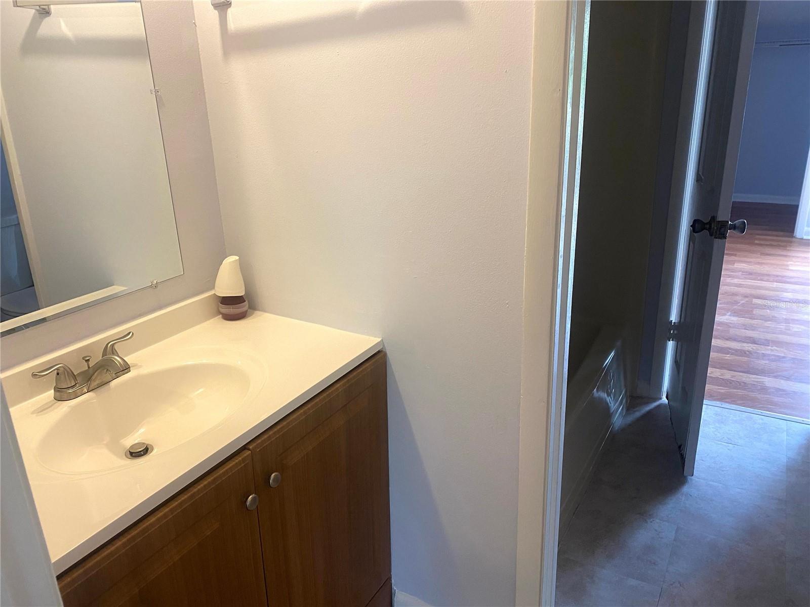 12086 Mendel Dr Property Photo 10