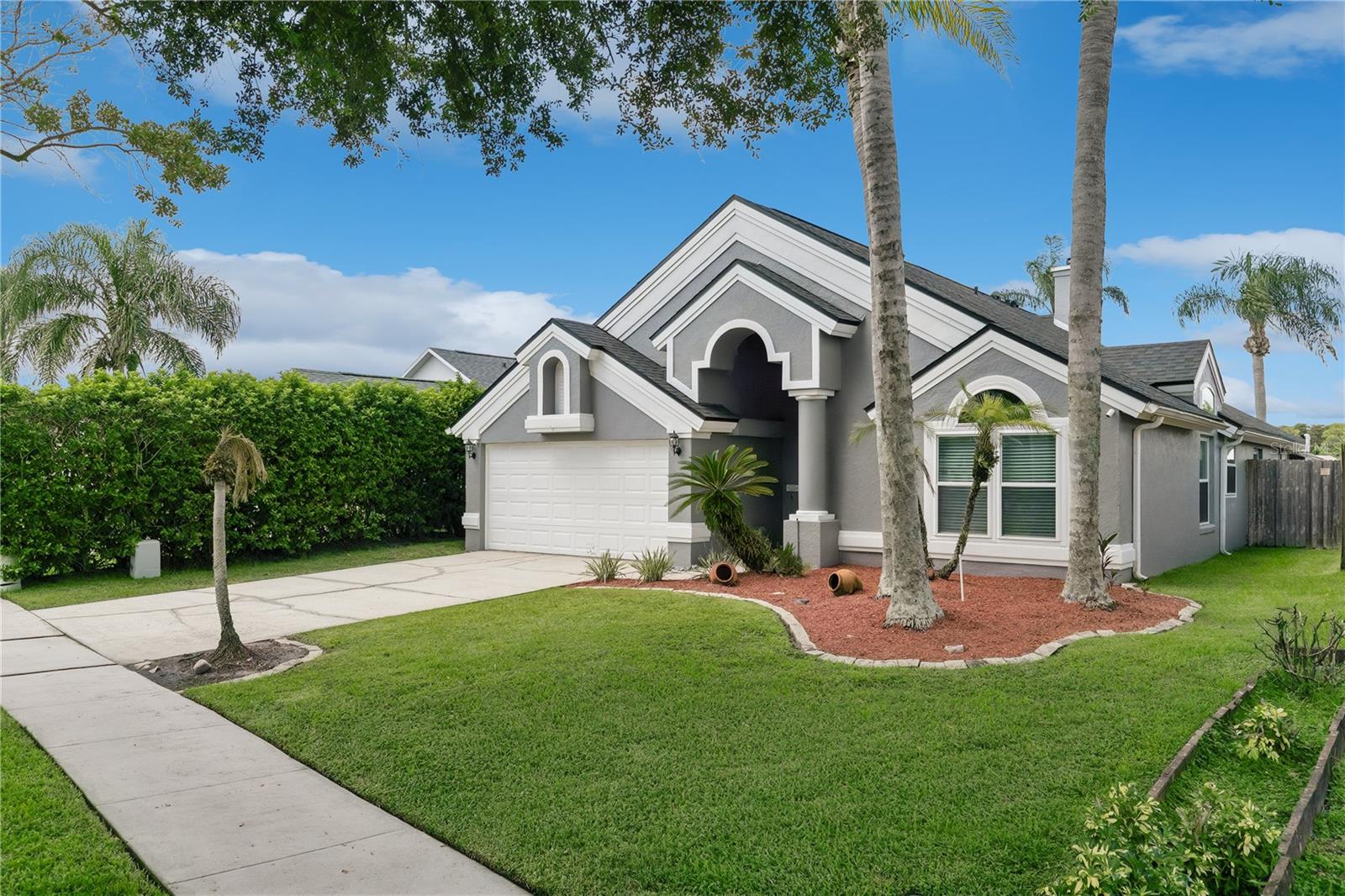2450 Island Club Way Property Photo 5
