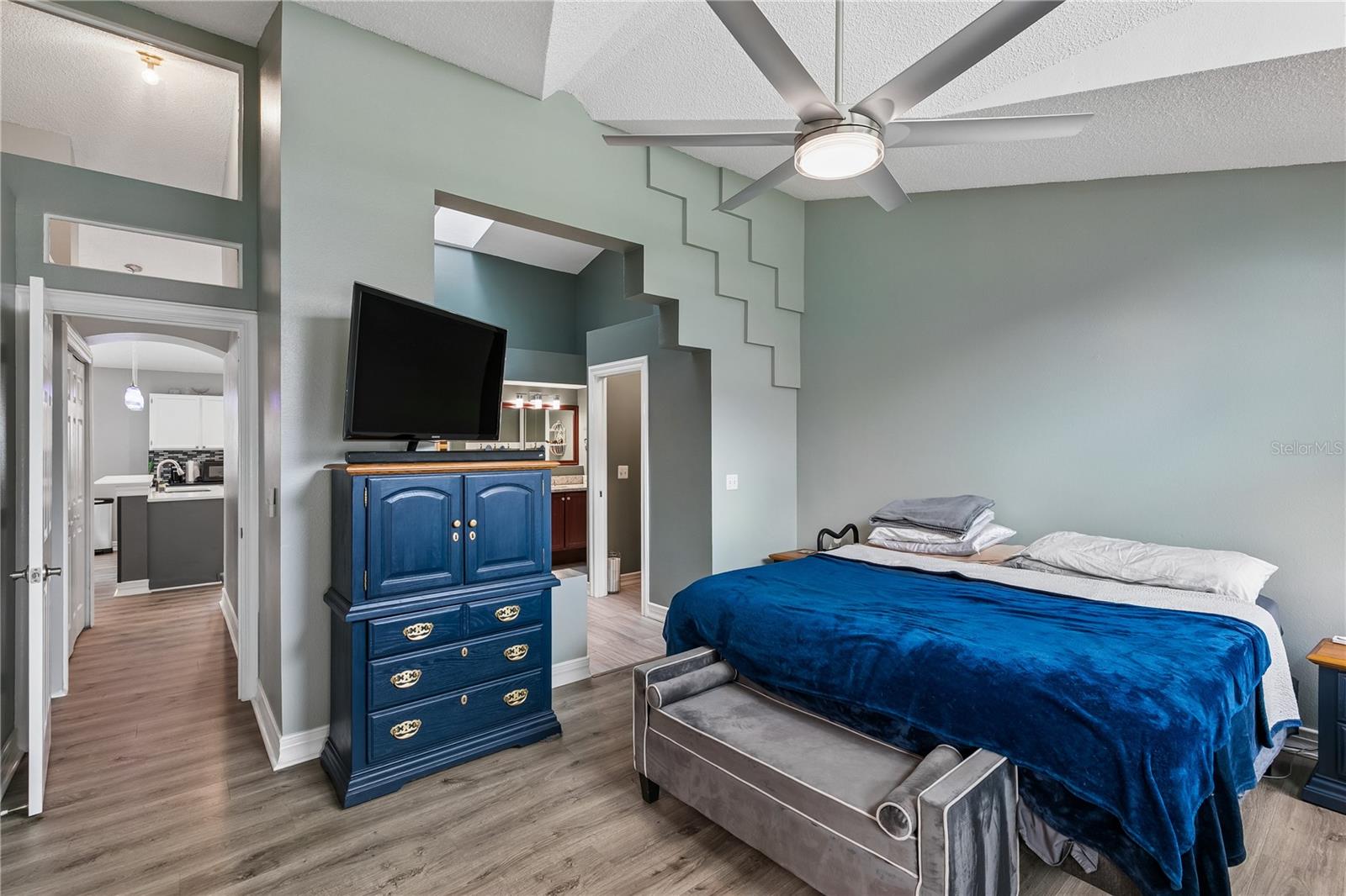 2450 Island Club Way Property Photo 17