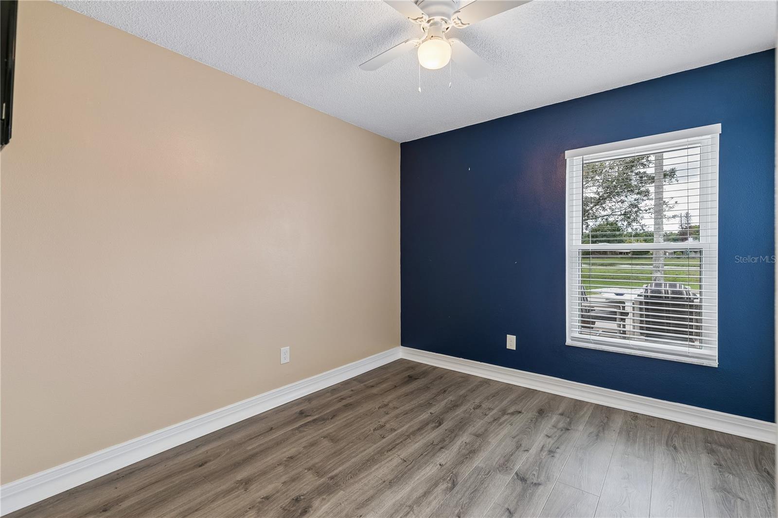 2450 Island Club Way Property Photo 22