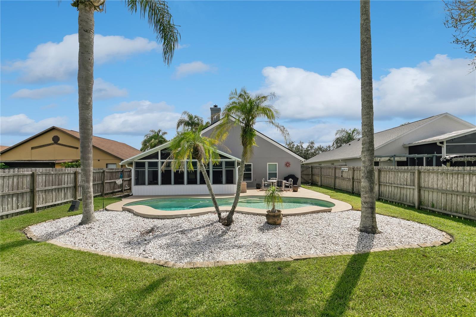 2450 Island Club Way Property Photo 29