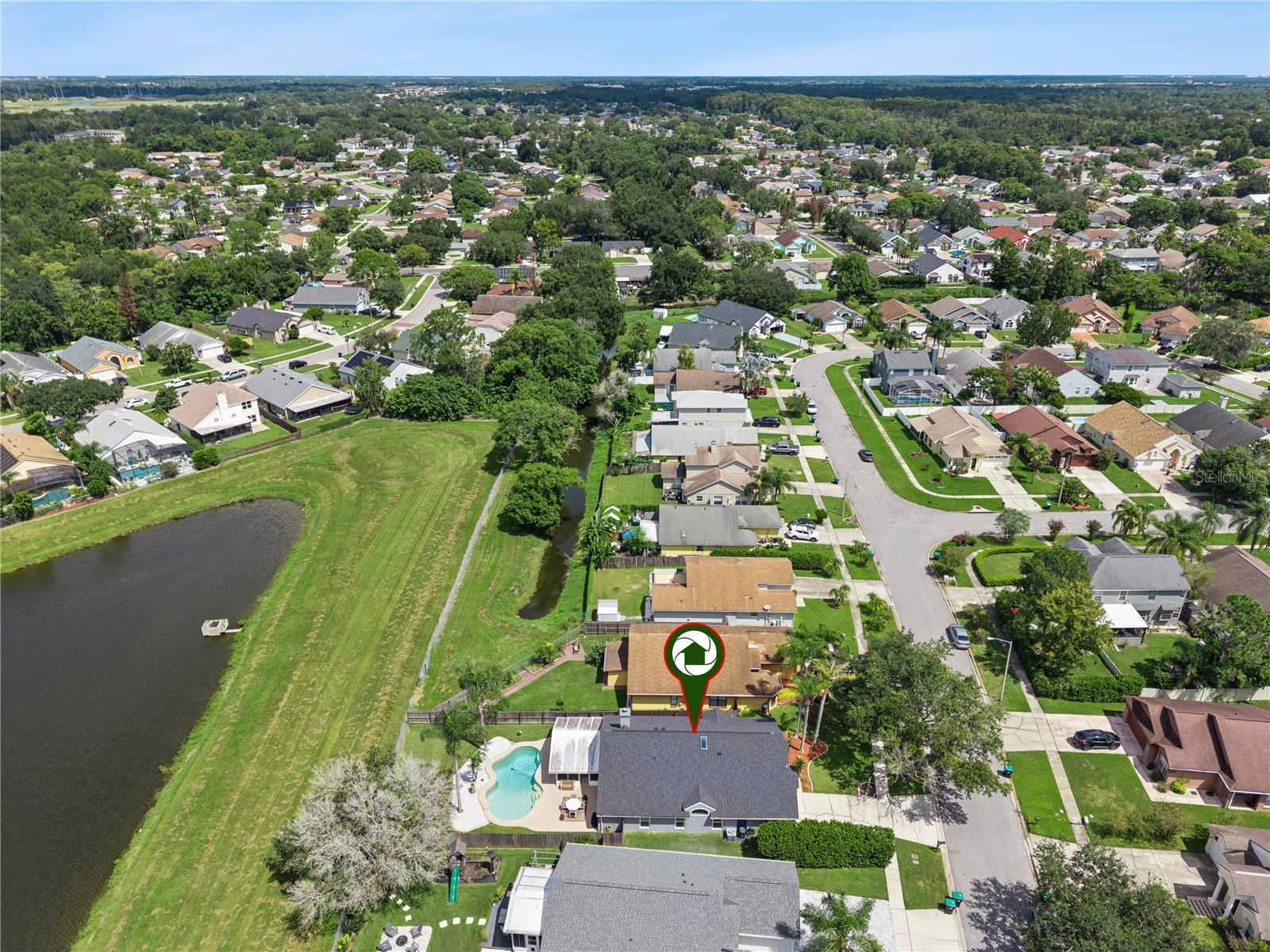 2450 Island Club Way Property Photo 36