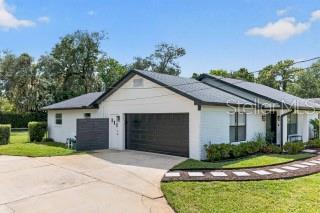 1321 Carlton St Property Photo 10