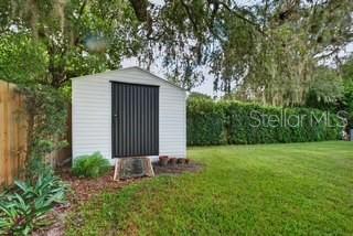 1321 Carlton St Property Photo 39