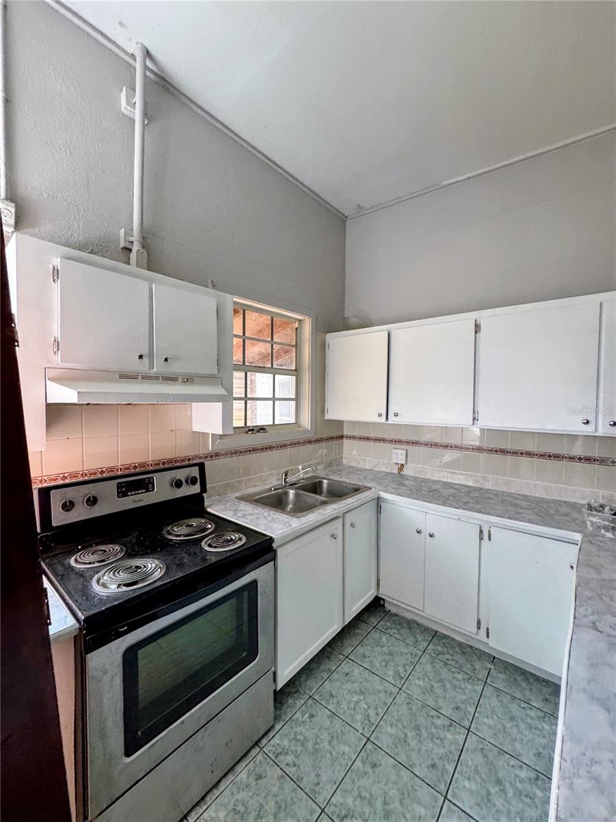 1010 Eo Douglas Ave #s1-4 Property Photo 10