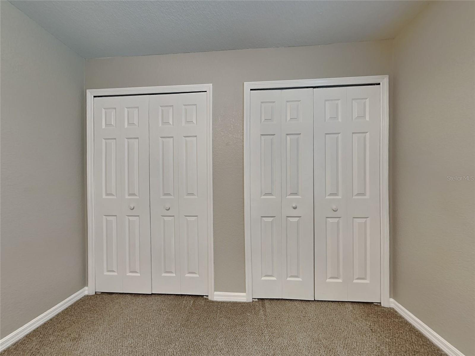 O6439595 Property Photo 9