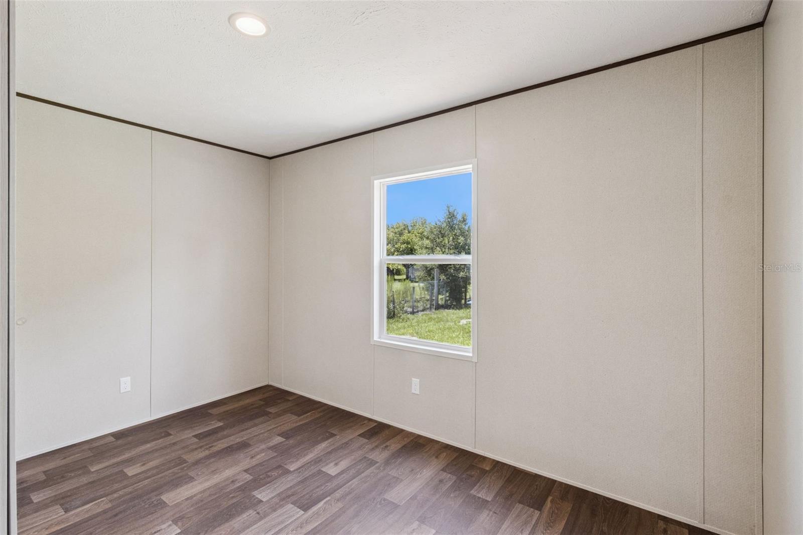 80 American Way Property Photo 19