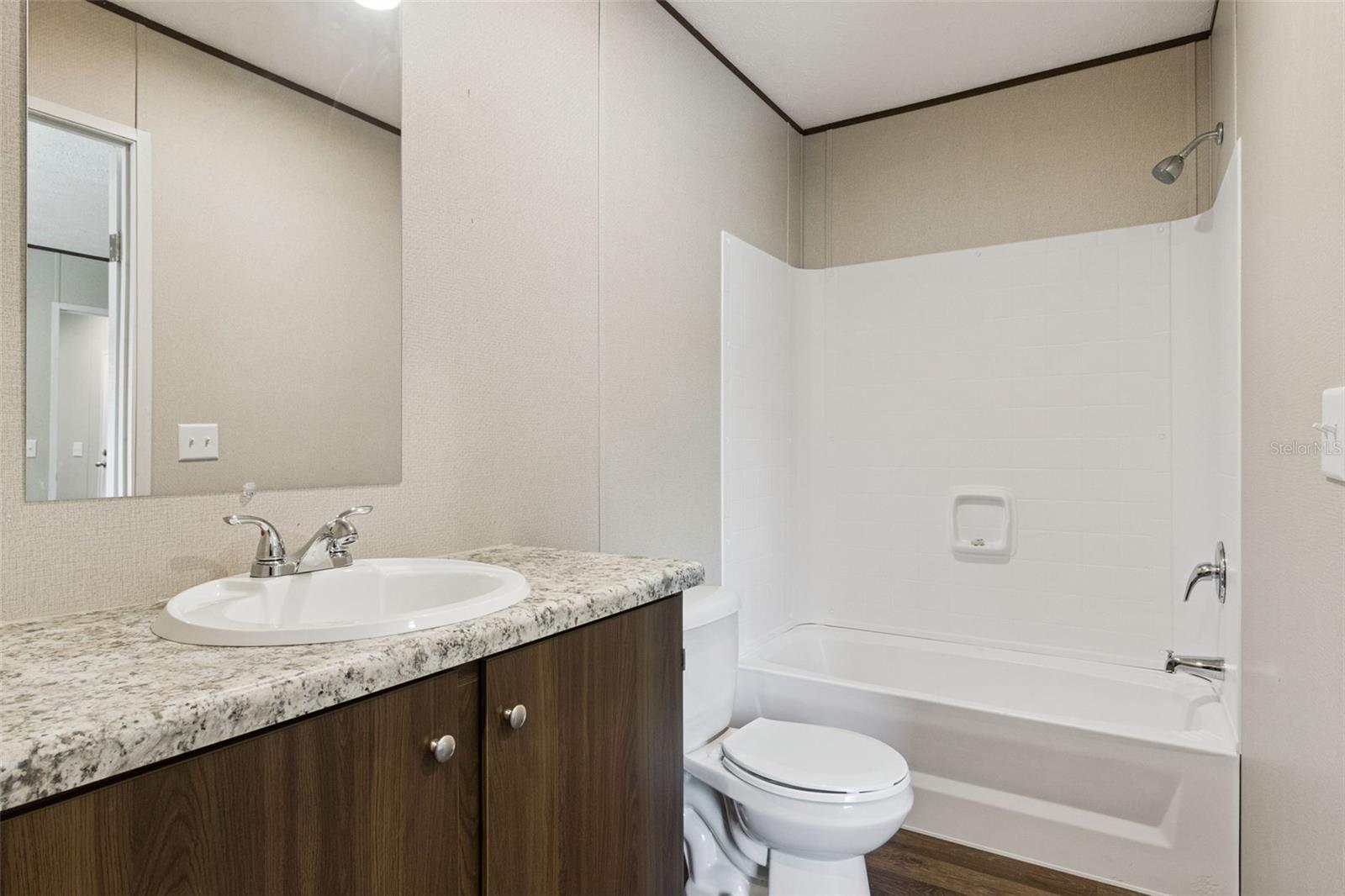 80 American Way Property Photo 23