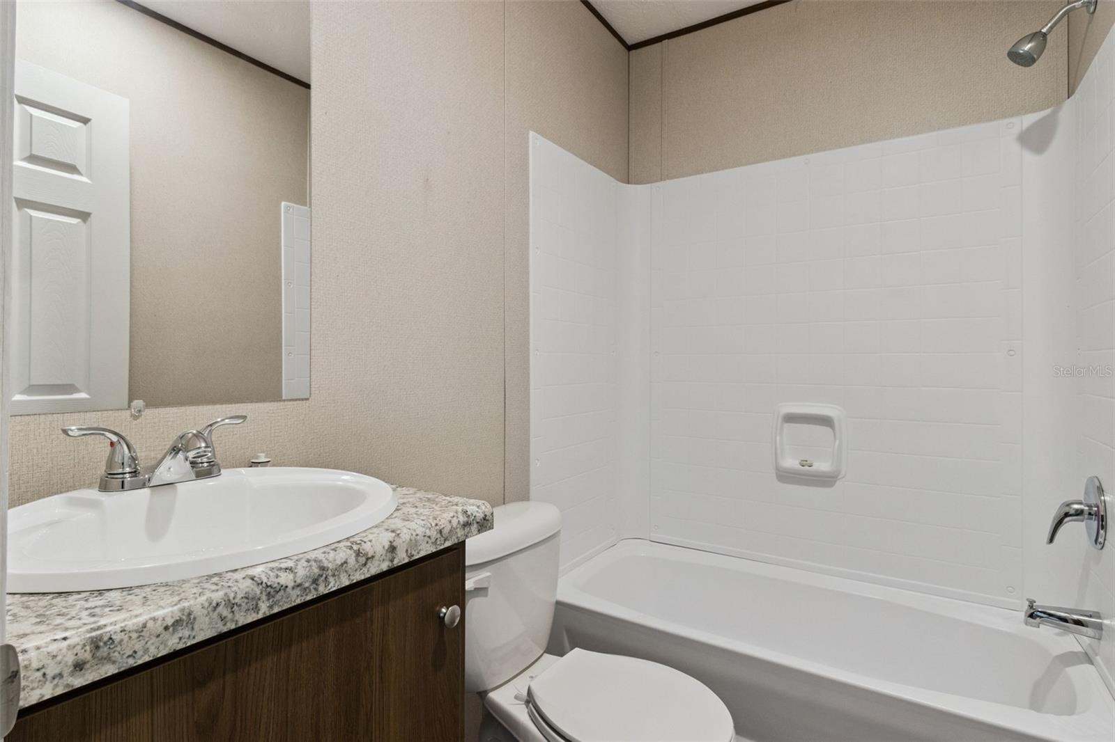 80 American Way Property Photo 24