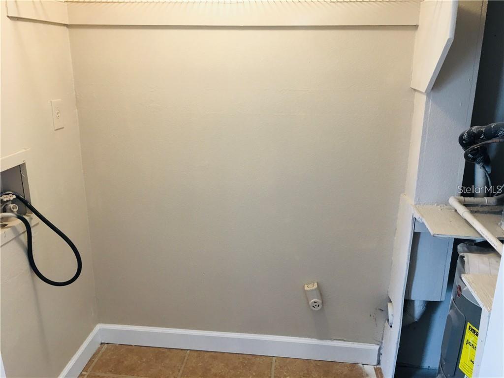 442 Hemlock St Property Photo 13