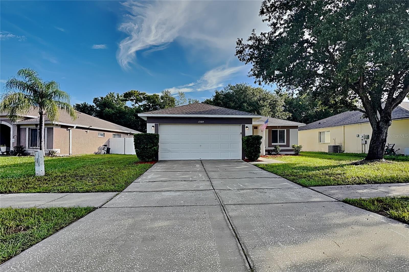 O6439613 Property Photo 1