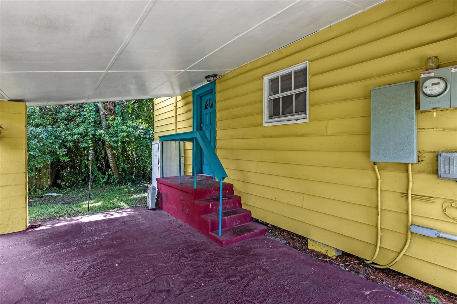 1232 E Livingston St Property Photo 33