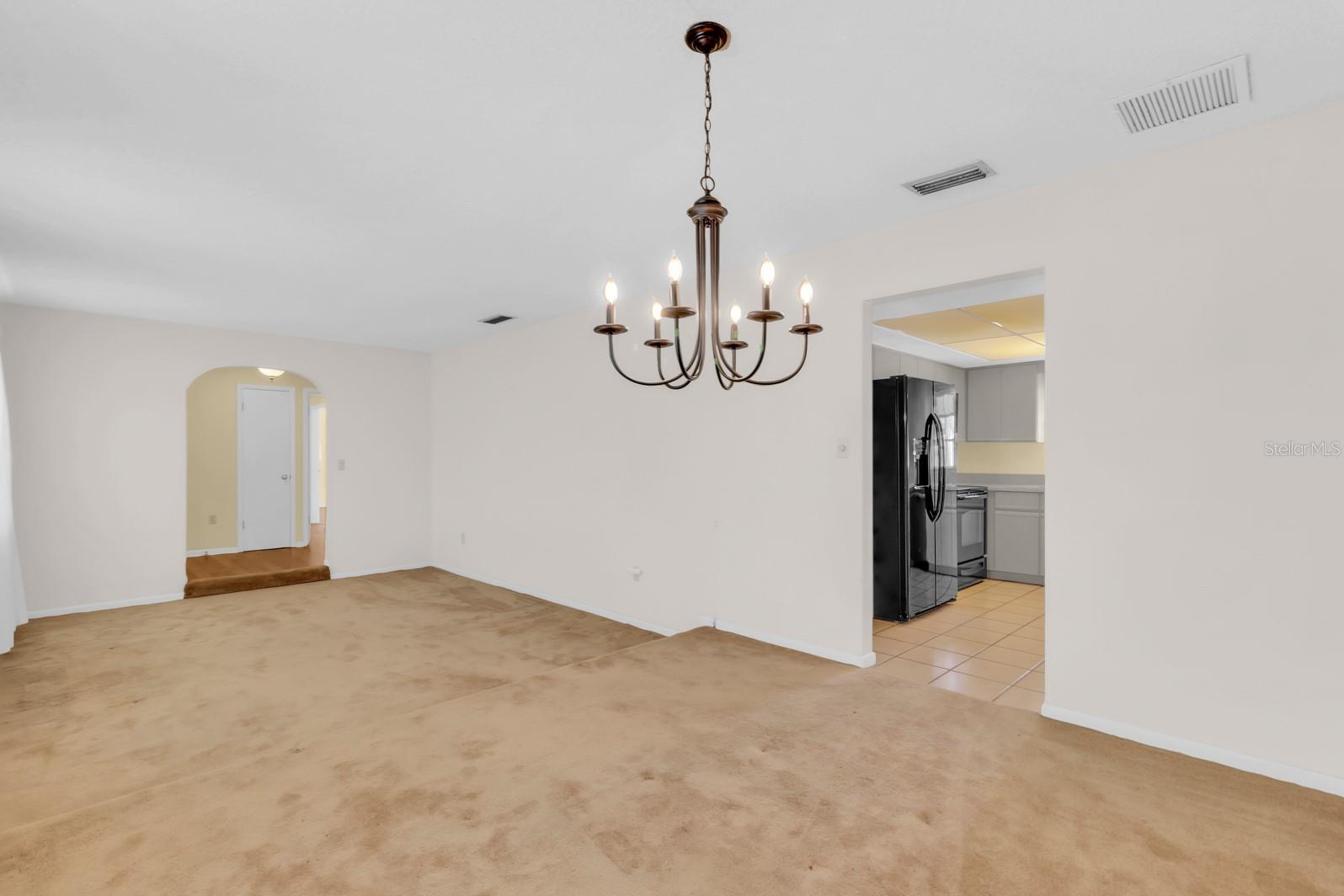 127 Aldean Dr Property Photo 8