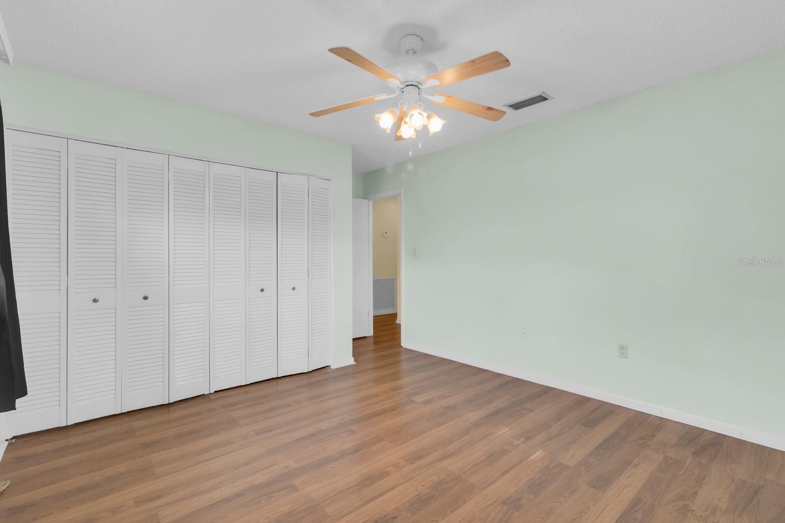 127 Aldean Dr Property Photo 20