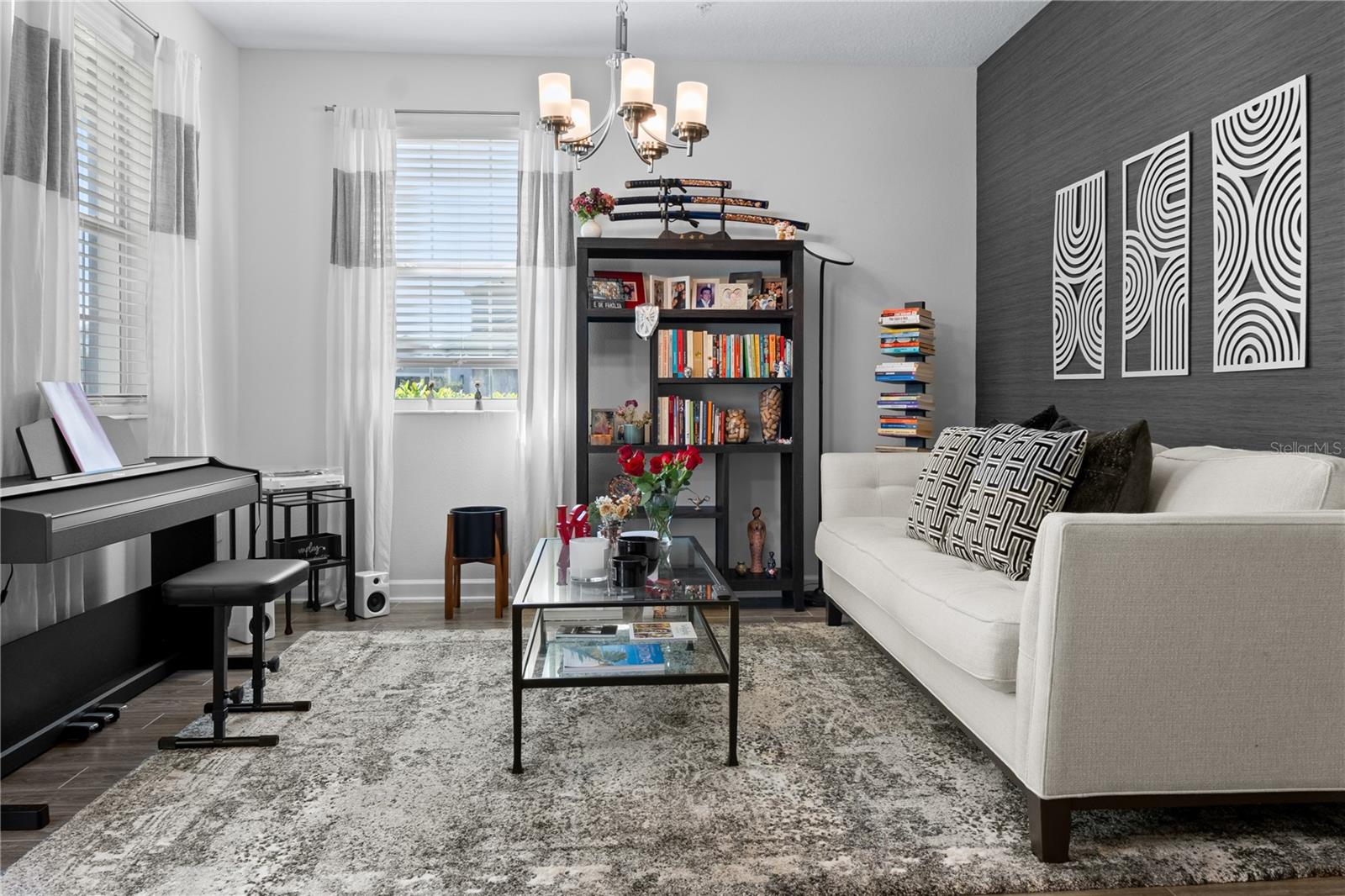 11811 Pulitzer Pl Property Photo 5