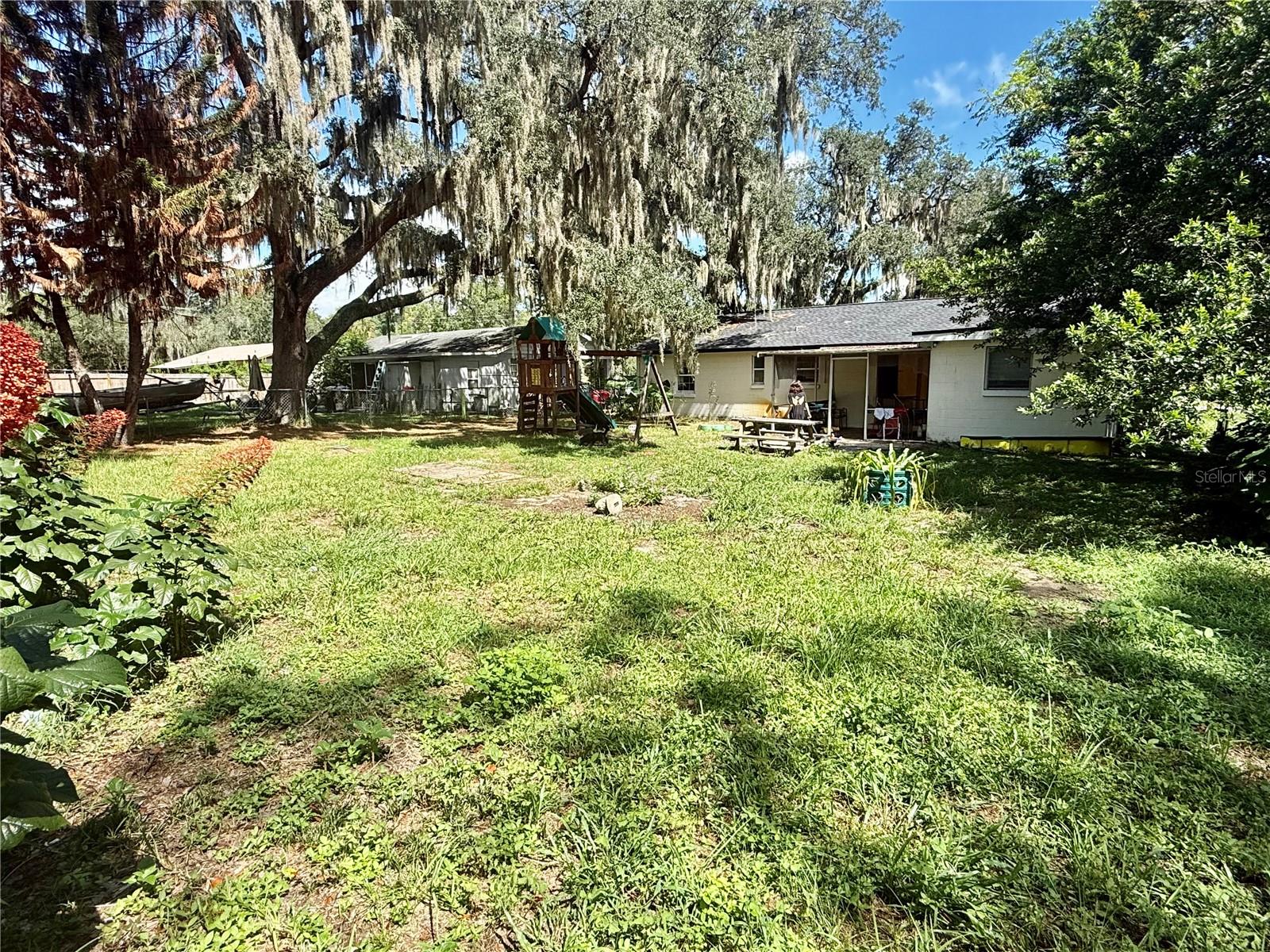 255 Valencia Rd Property Photo 11